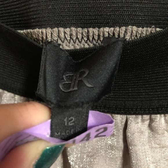 Traded💕 Banana Republic metallic tulip skirt - Picture 3 of 4